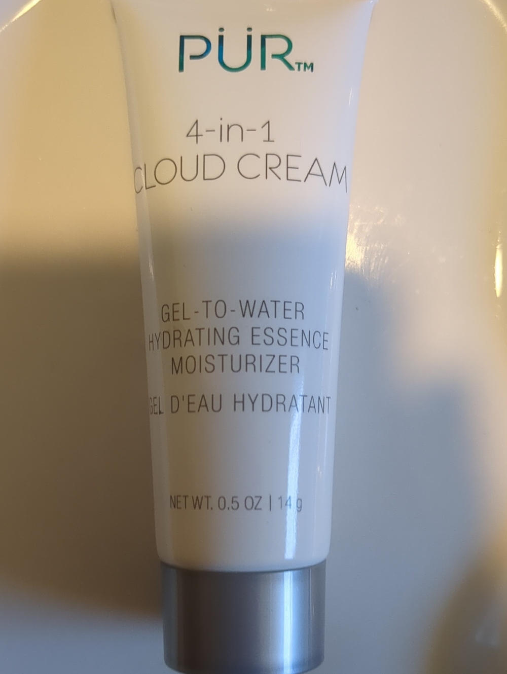 Hydrating Essence Moisturizer